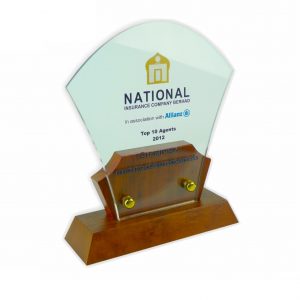 Crystal Plaques CR3009 – Exclusive Wooden Crystal Plaque