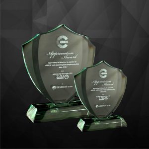 Crystal Plaques CR9050 – Exclusive Shield Crystal Plaques Crystal Plaques CR9050 – Exclusive Shield Crystal Plaques