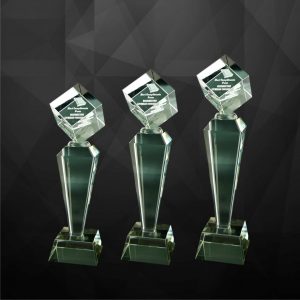 Crystal Trophy CR9098 – Exclusive Crystal Cube Trophy