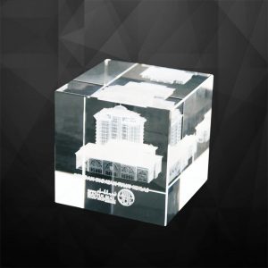 Crystal Trophy CR9186 – Exclusive Cube Crystal Awards