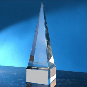 Crystal Trophy CR9311 – Exclusive Pyarmid Crystal Trophy